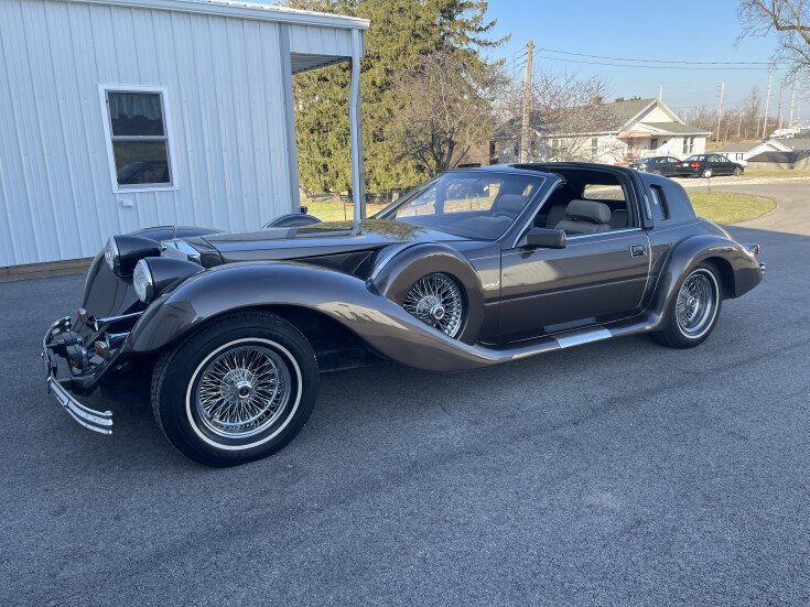 Photo for 1985 Nissan Custom
